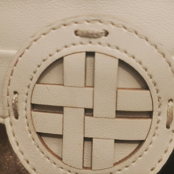 Clarks sandals - Picture 2 of 7